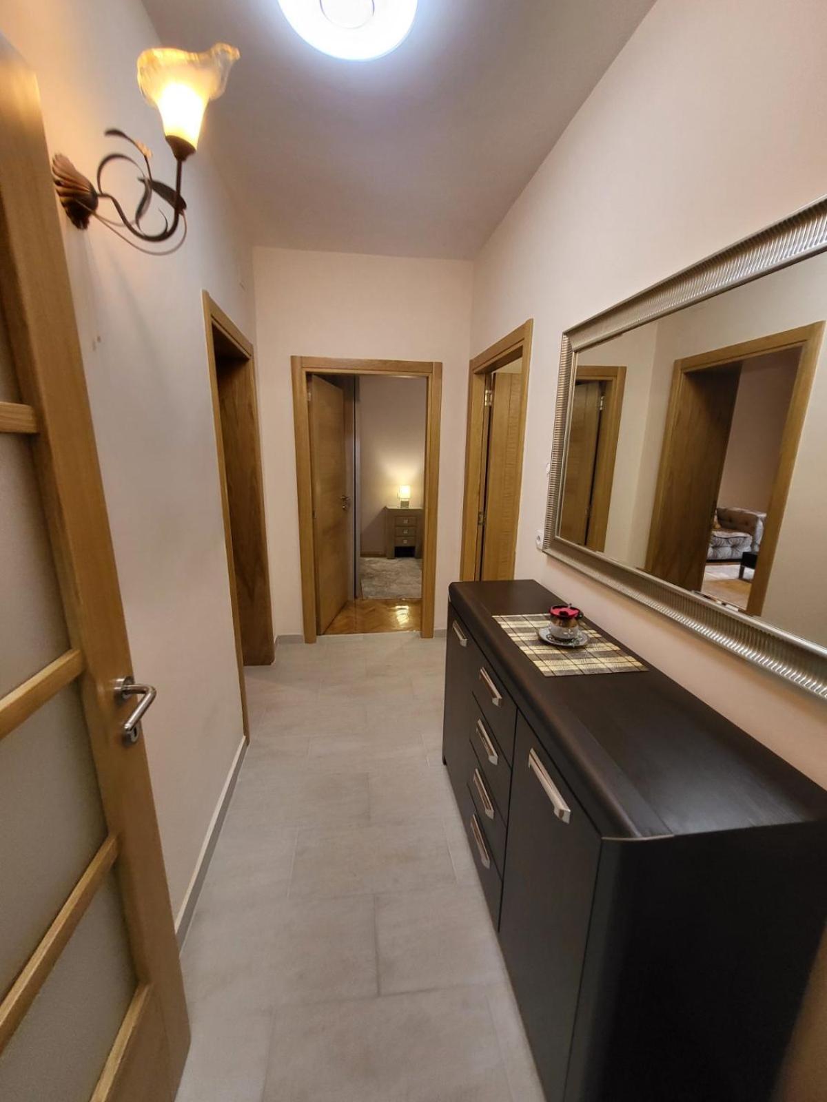 Centre Apartment *
